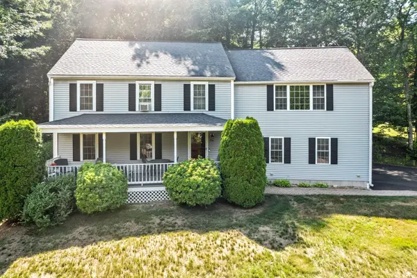 256 Stoneybrook Rd, Fitchburg, MA 01420