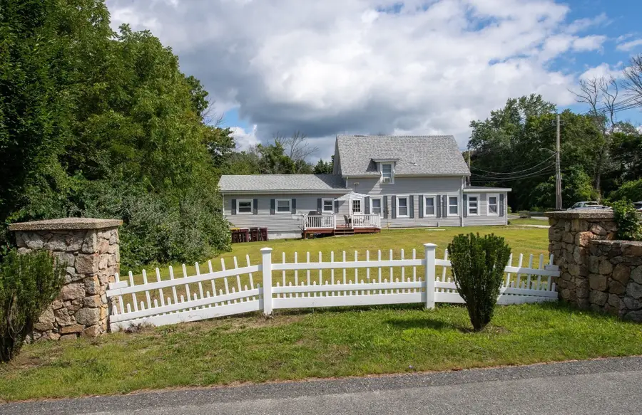 595 Main St, Acushnet, MA 02743 - #2