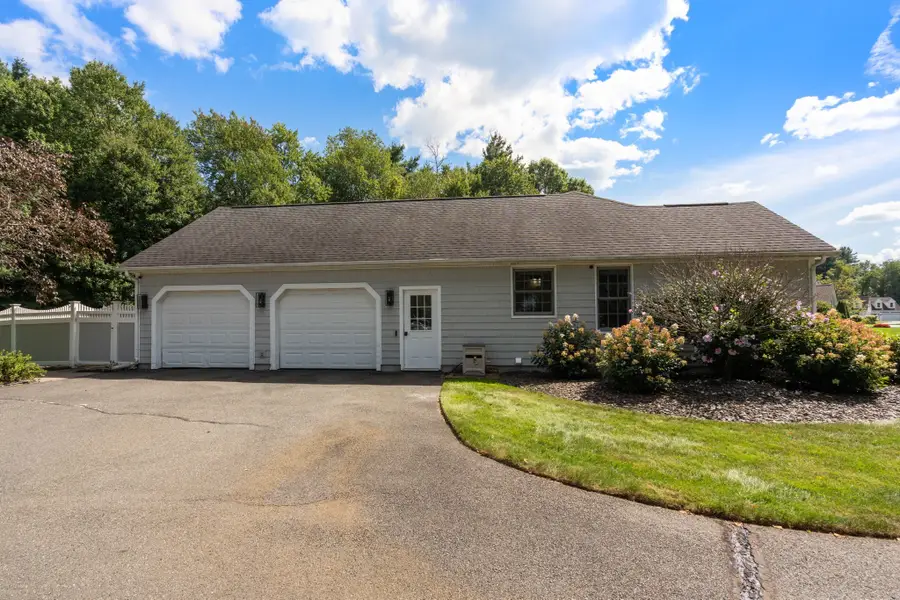 6 Perennial Ln, Hampden, MA 01036 - #2