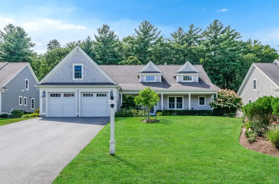 12 Fieldstone Dr, Mattapoisett, MA 02739 - #2