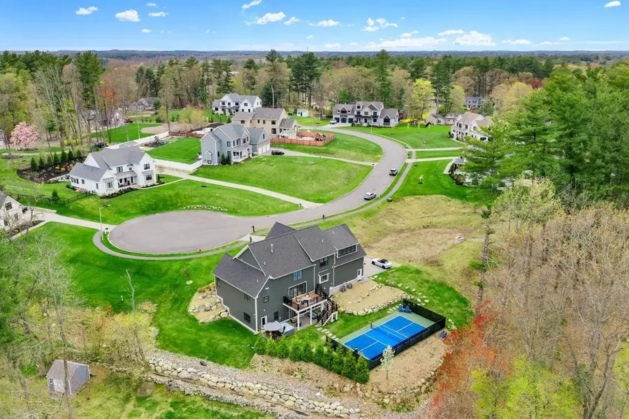 9 Shay Ln, North Reading, MA 01864 - #2