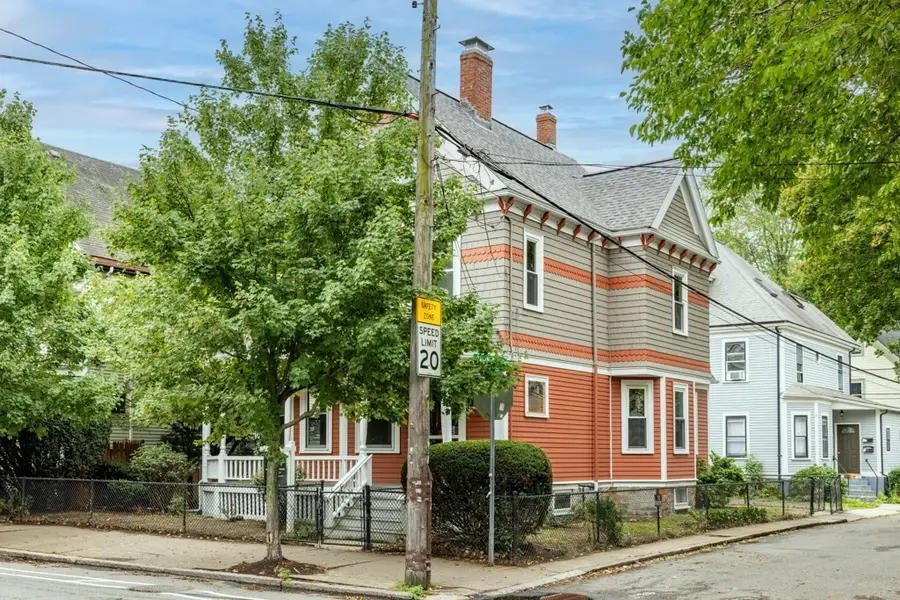 136 Elm Street, Cambridge, MA 02140 - #2