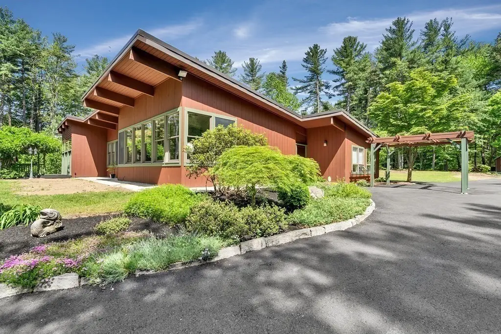 921 Main Street, Bolton, MA 01740 - #1