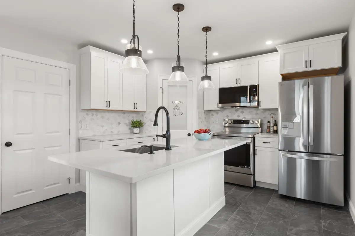 13 Estes Street, Ipswich, MA 01938 - #1