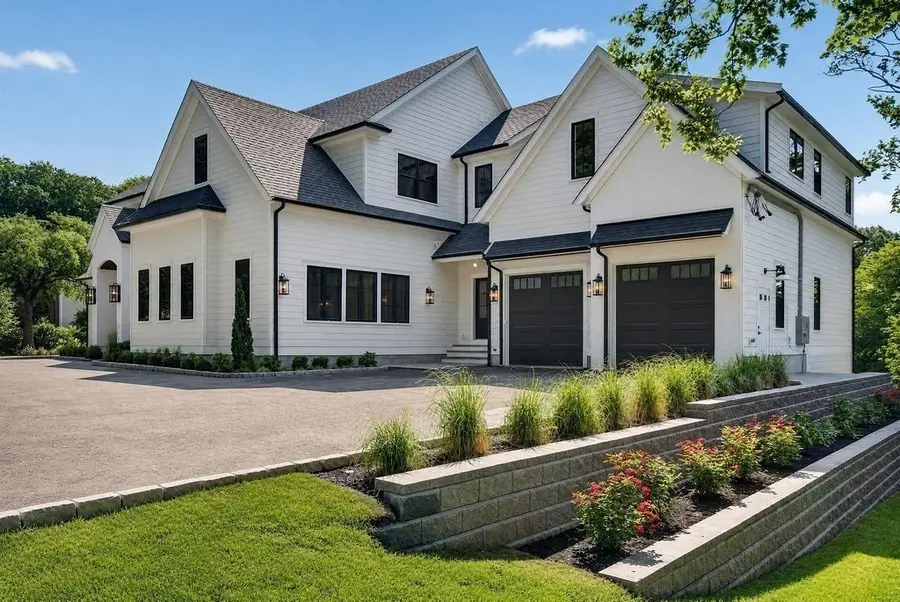 688 Brush Hill Road, Milton, MA 02186 - #3