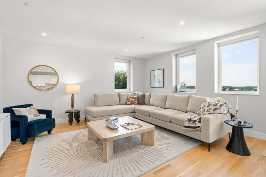 52 Fisher Avenue #302, Boston, MA 02120 - #3
