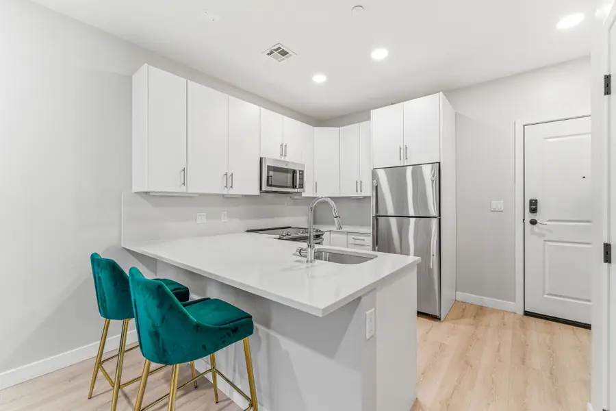 157 Chestnut #203, Chelsea, MA 02150 - #3