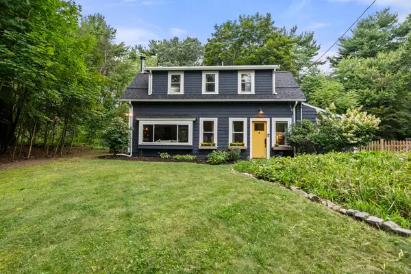 43 Myrtle St, Norfolk, MA 02056