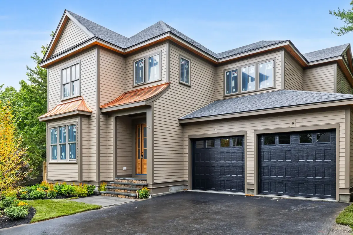 564 Chestnut St, Needham, MA 02492 - #1