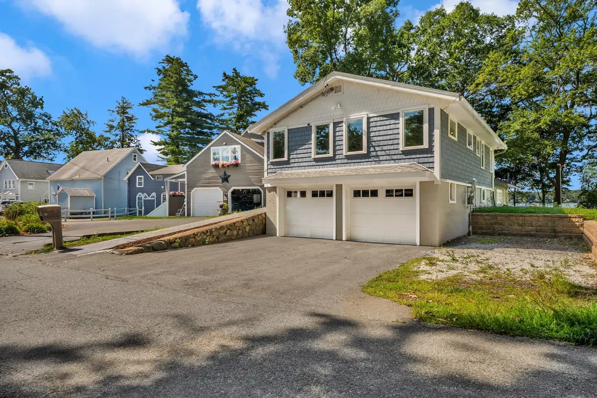22 Lake Attitash Rd, Amesbury, MA 01913 - #1
