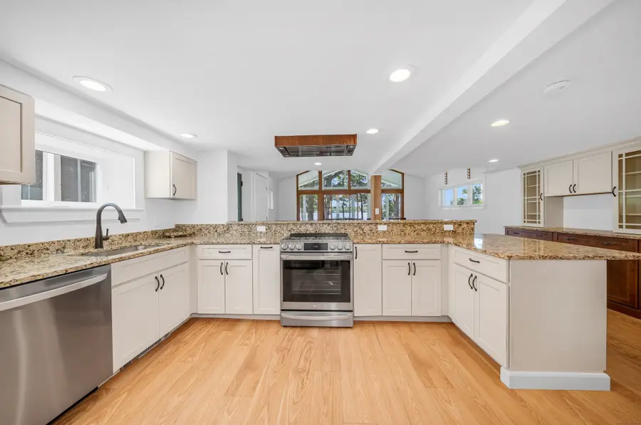 22 Lake Attitash Rd, Amesbury, MA 01913 - #3