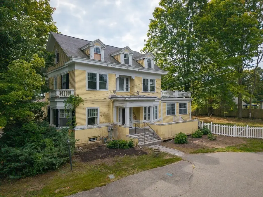 115 School St, Manchester, MA 01944 - #2