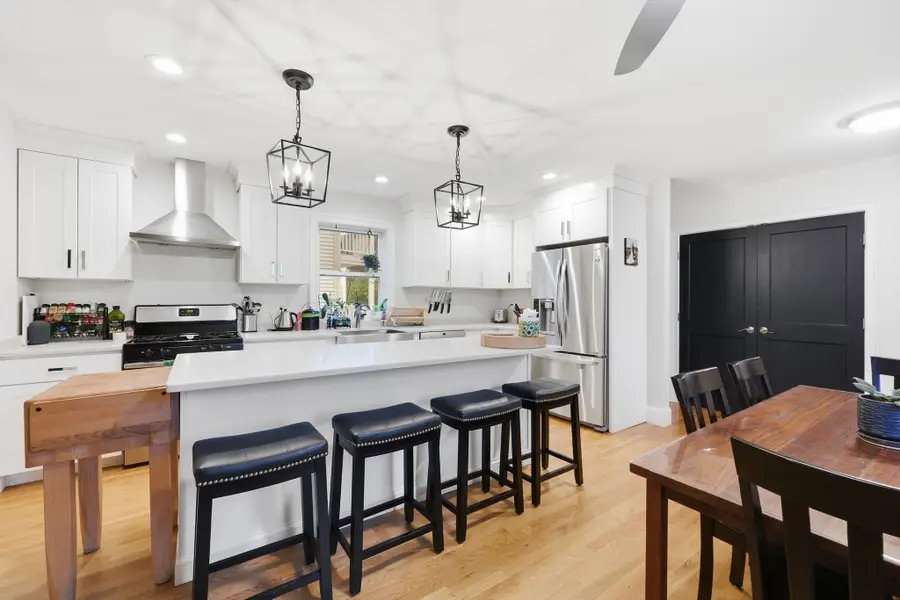 35 Thomas St #35, Medford, MA 02155 - #3