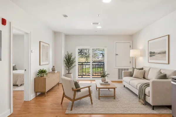 10 Franklin Ave., #105, Revere, MA 02151