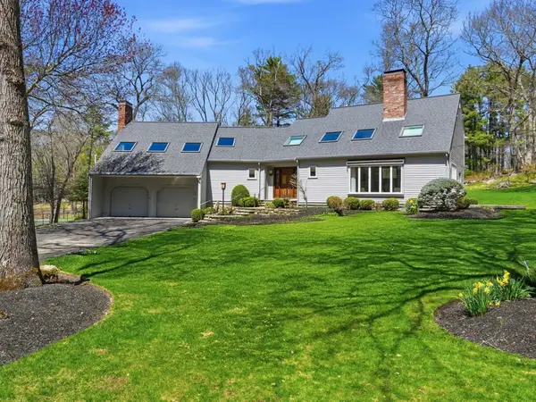 119 Lazell St, Hingham, MA 02043