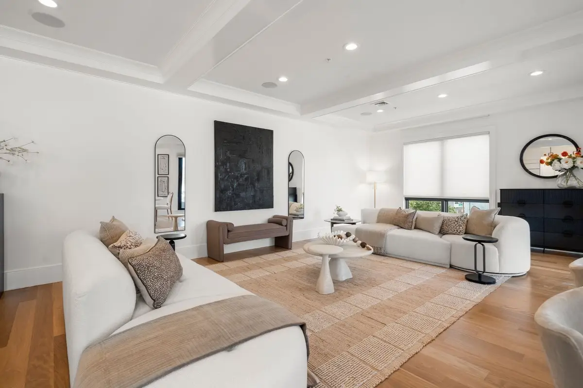 377 W 1st St #7, Boston, MA 02127 - #1