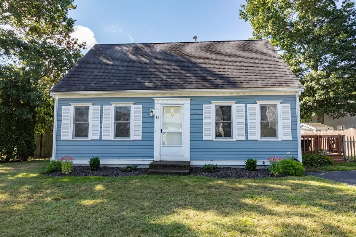 36 Redwood Circle, Pembroke, MA 02359 - #1