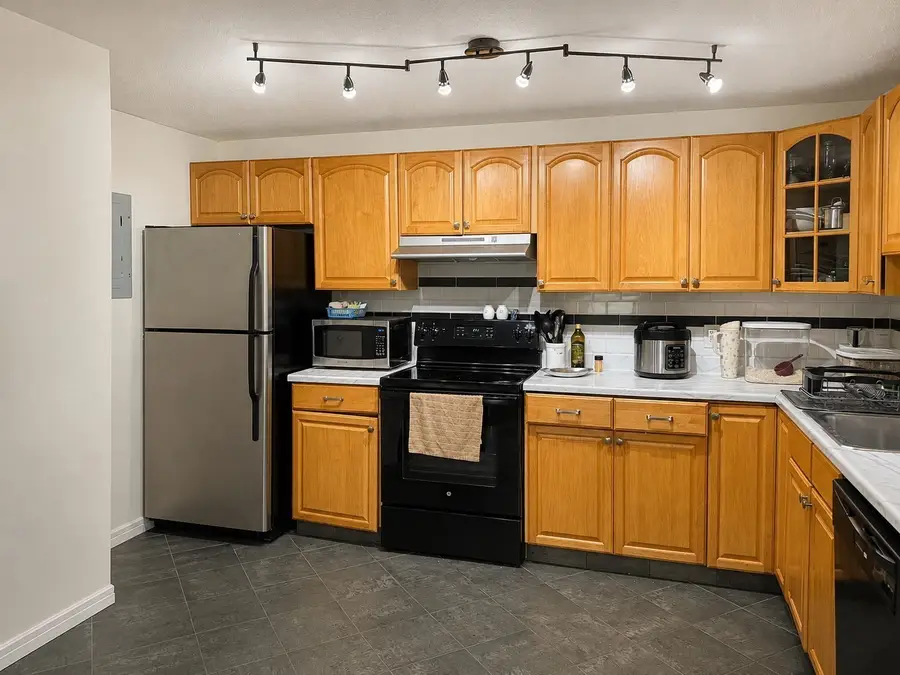 14-A Mayberry Dr #10, Westborough, MA 01581 - #2