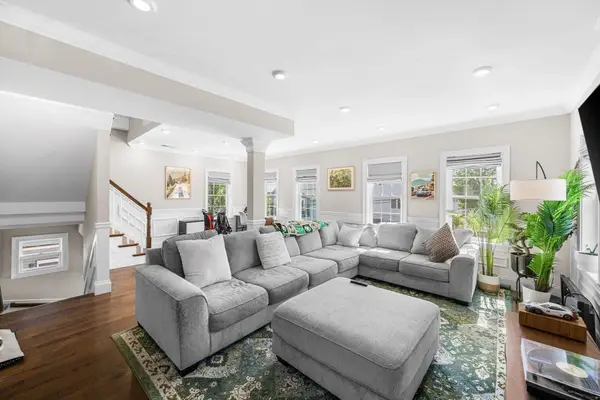 36-38 Fenwick St #38, Somerville, MA 02145