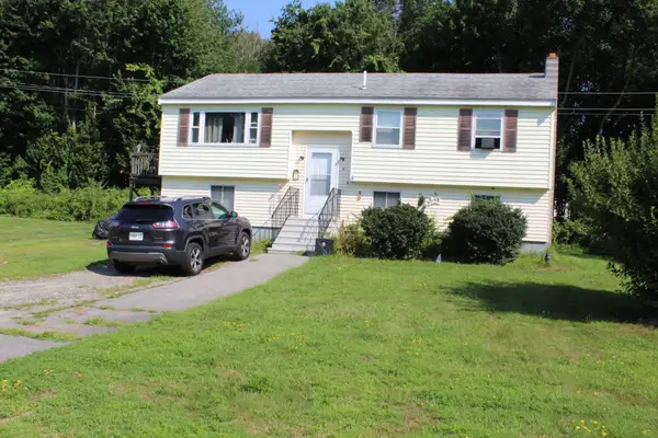 6 Howard George Ct, Salisbury, MA 01952