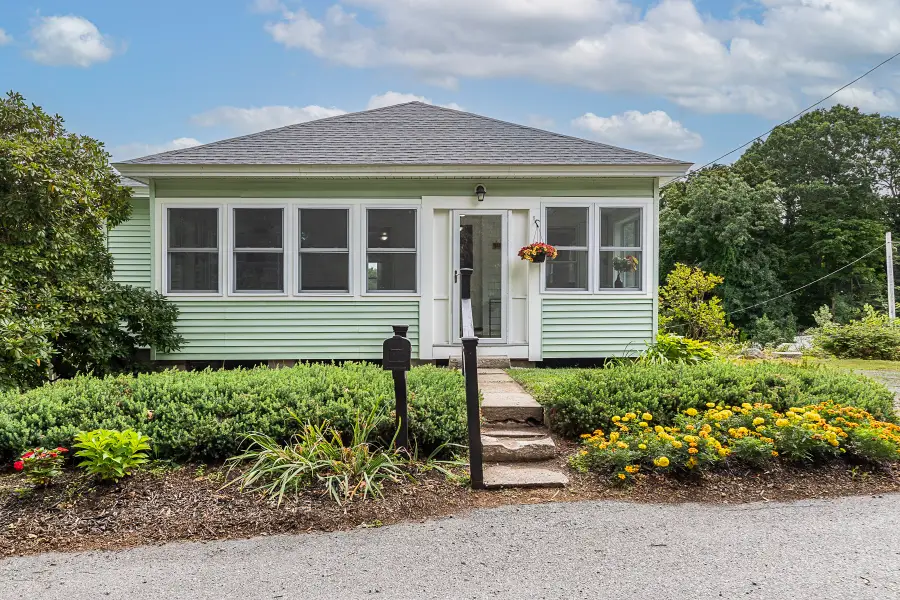 75 Perkins Ave, Hamilton, MA 01982 - #2