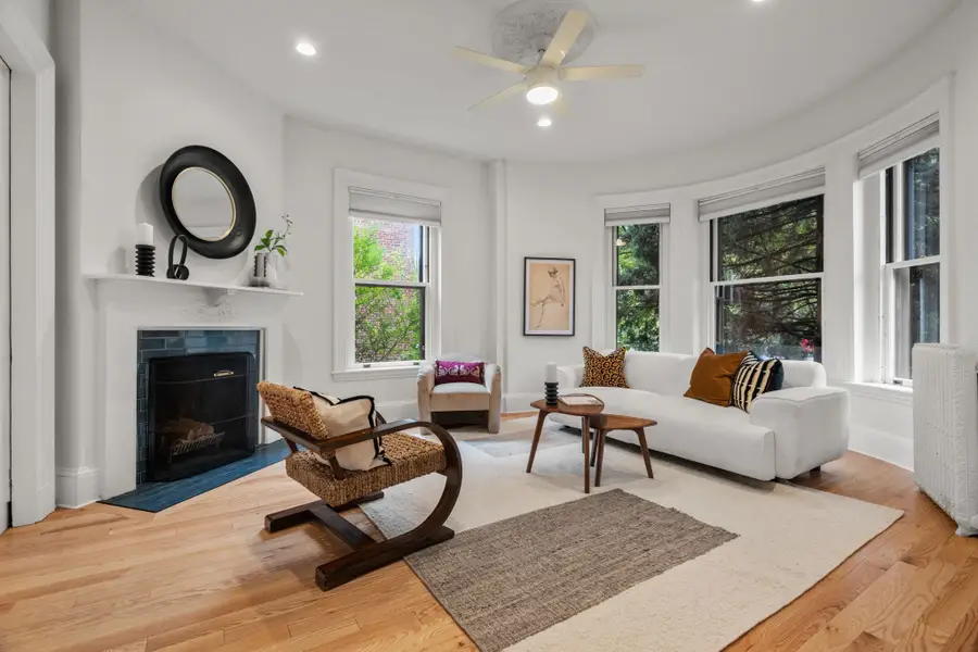 465 Washington St #1, Brookline, MA 02446 - #2