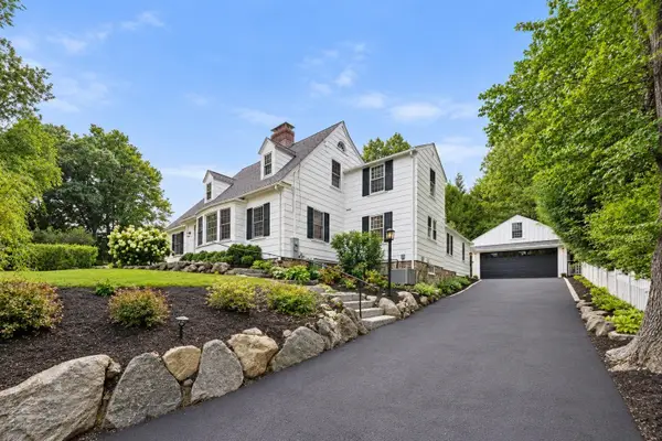 46 Bedford Rd, Lincoln, MA 01773