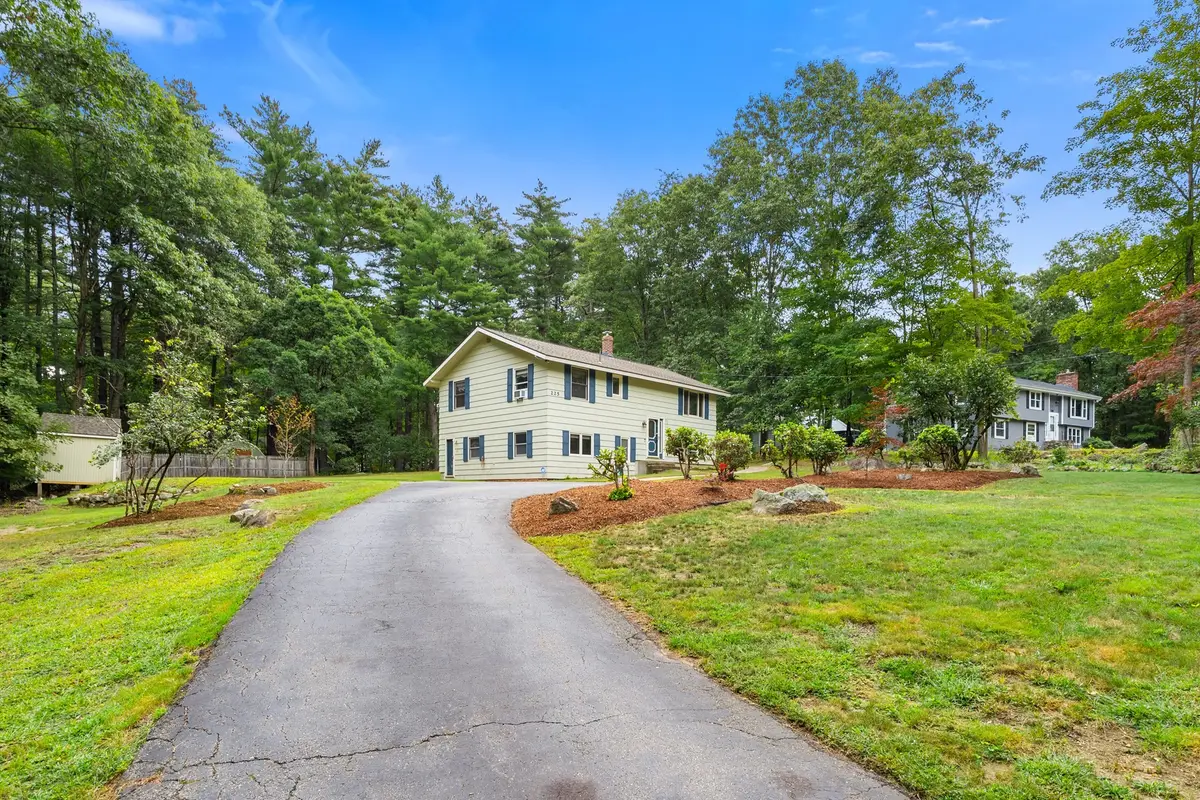 225 Taylor Rd, Stow, MA 01775 - #1