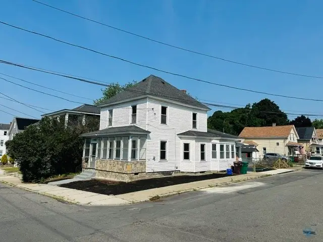 159 Ludlam St, Lowell, MA 01850 - #1