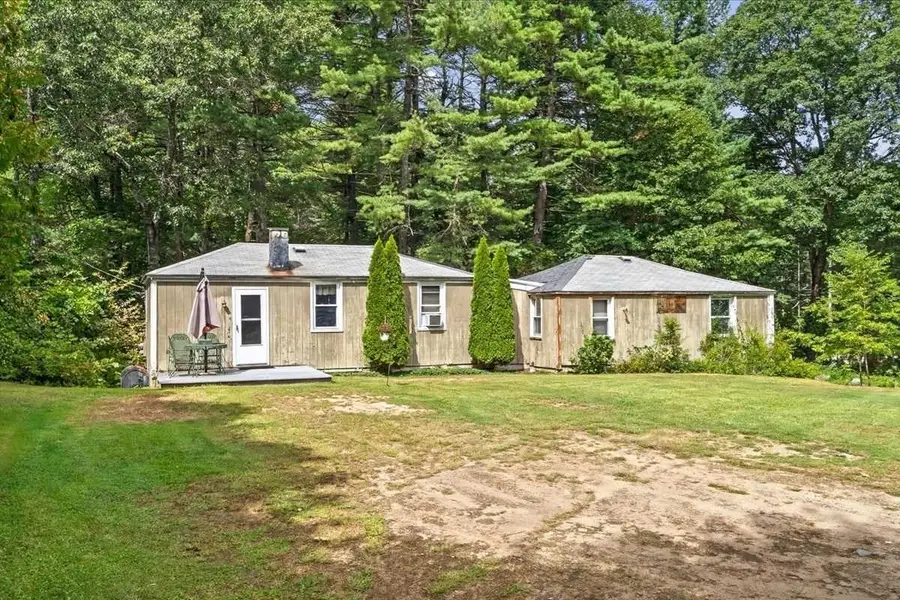 543-547 Quinapoxet Street, Holden, MA 01522 - #3