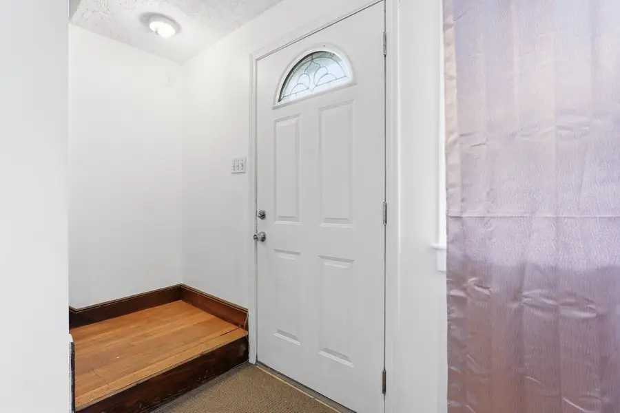 24 College Farm Rd, Waltham, MA 02451 - #3