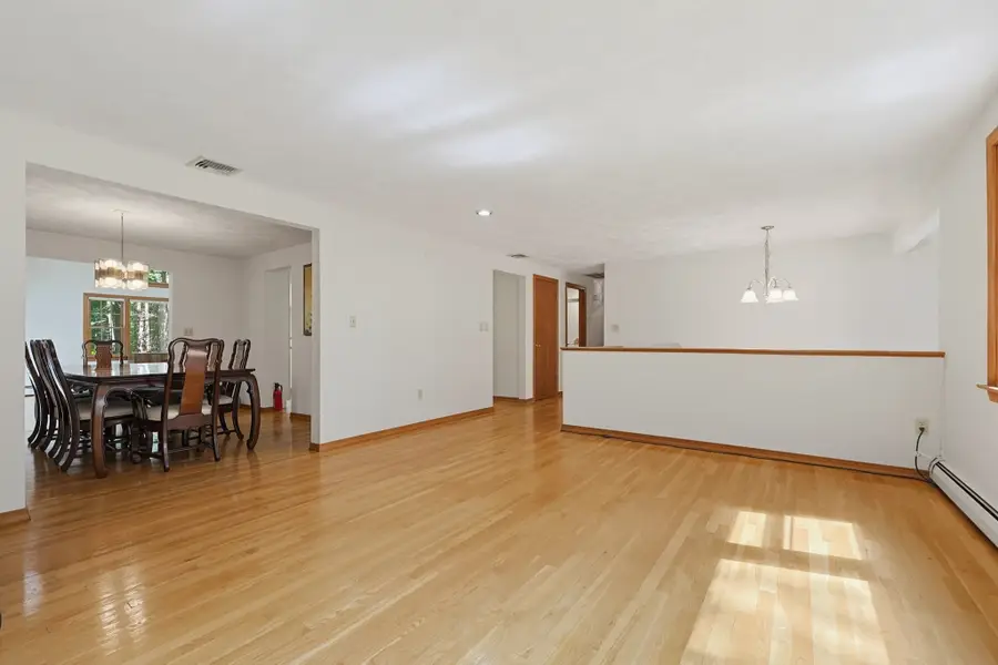 109 Davis Road, Bedford, MA 01730 - #3