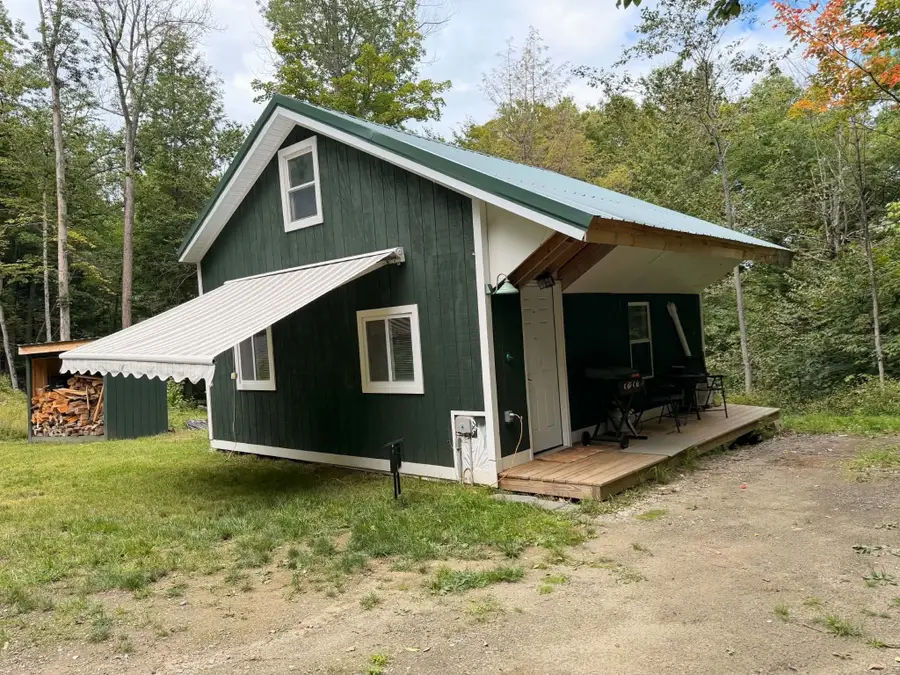 27 Navaho Ln, Heath, MA 01346 - #3
