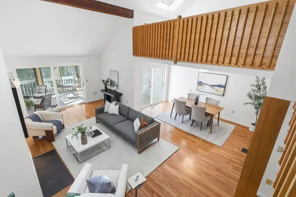 79 Parkhurst Drive #79, Westford, MA 01886