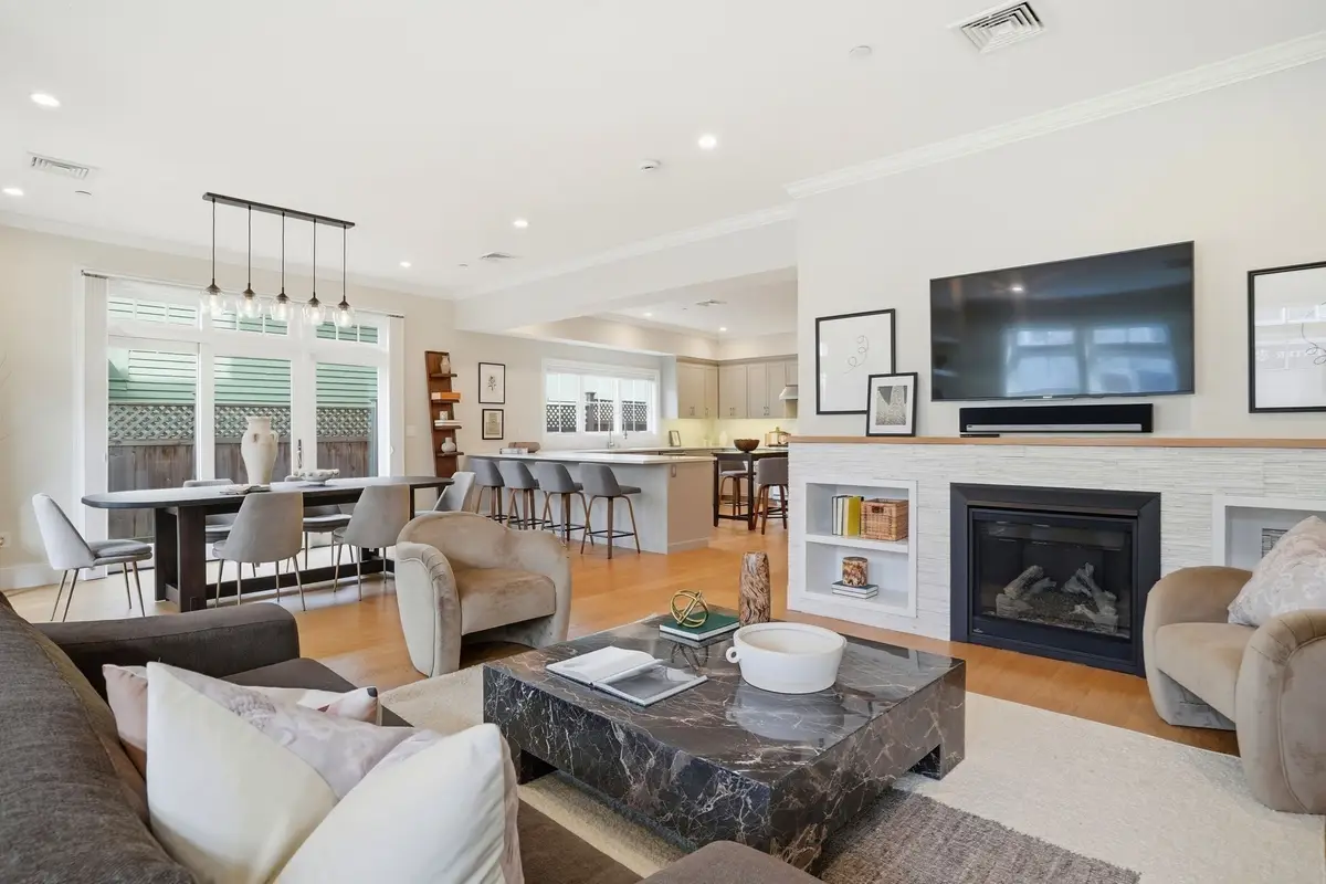 315 Highland Ave #101, Somerville, MA 02144 - #1