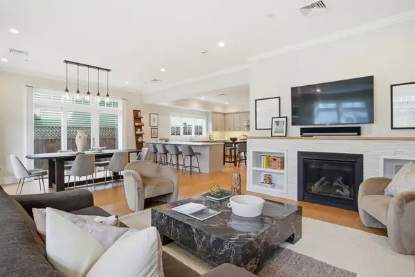 315 Highland Ave #101, Somerville, MA 02144