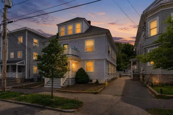 21 Dunlap St #3, Salem, MA 01970