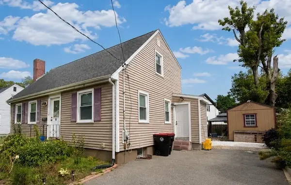 31 Rockwell Ave, Brockton, MA 02302