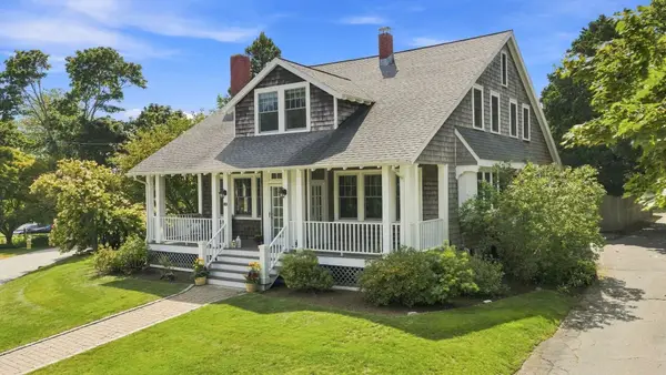 5 Ticehurst Lane, Marblehead, MA 01945