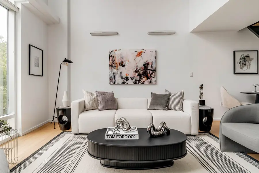 1 Earhart St #316, Cambridge, MA 02141 - #3
