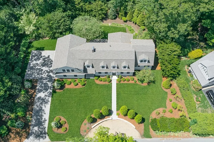 39 Fairbanks Ave, Wellesley, MA 02481 - #2