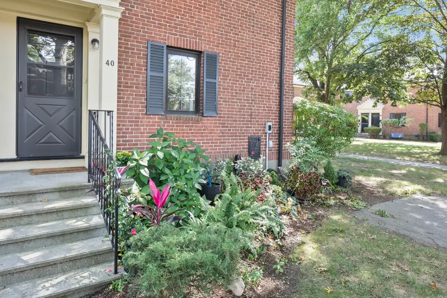 40 Pierce Rd #40, Watertown, MA 02472 - #3