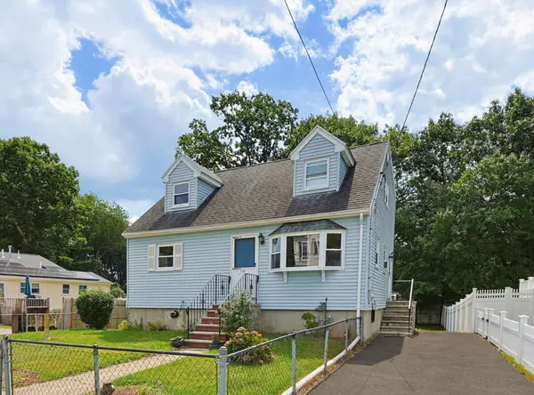 135 Crane St, Dedham, MA 02026