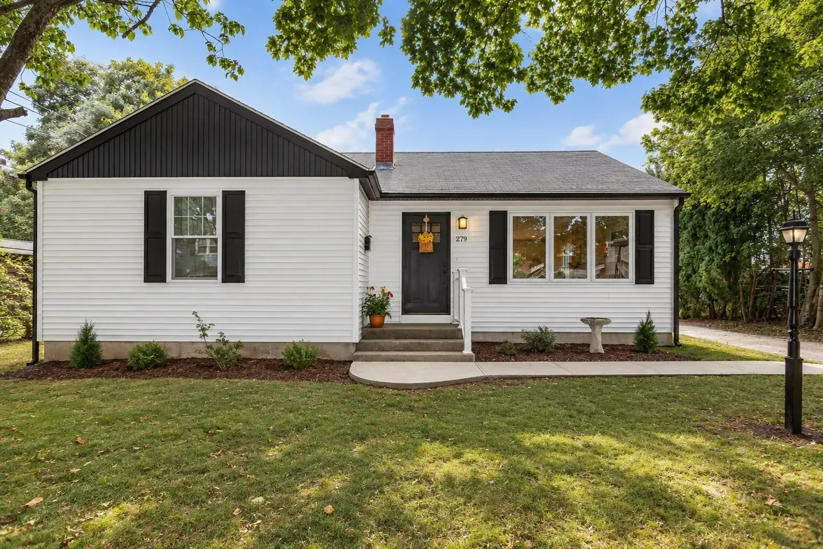 279 Caroline St, New Bedford, MA 02740 - #1