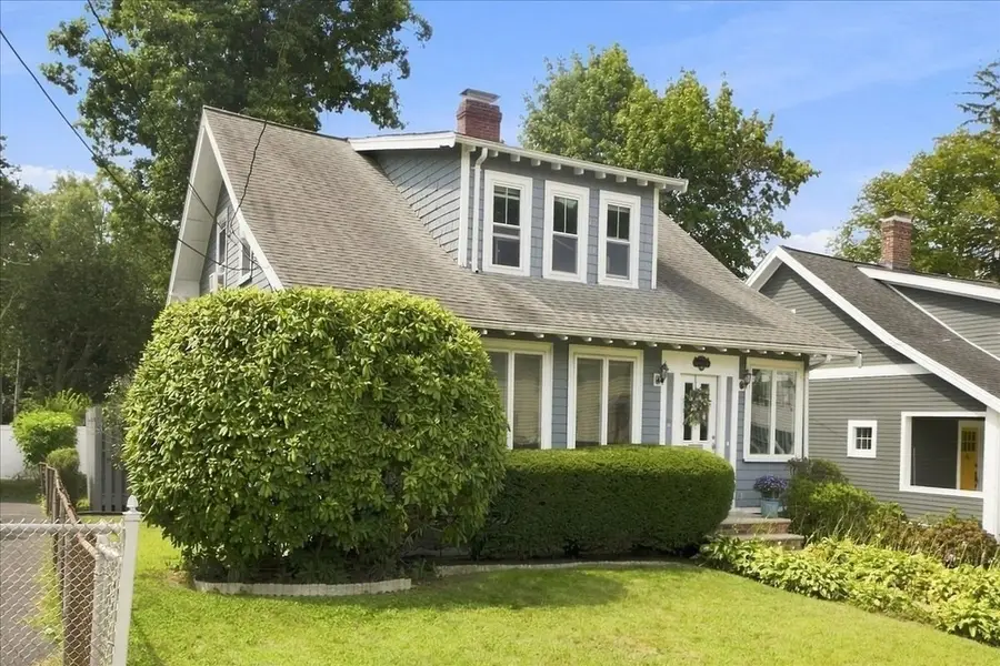 282 Corey St, Boston, MA 02132 - #3