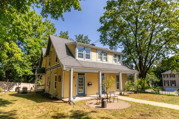 427 Pond Street #E, Boston, MA 02130