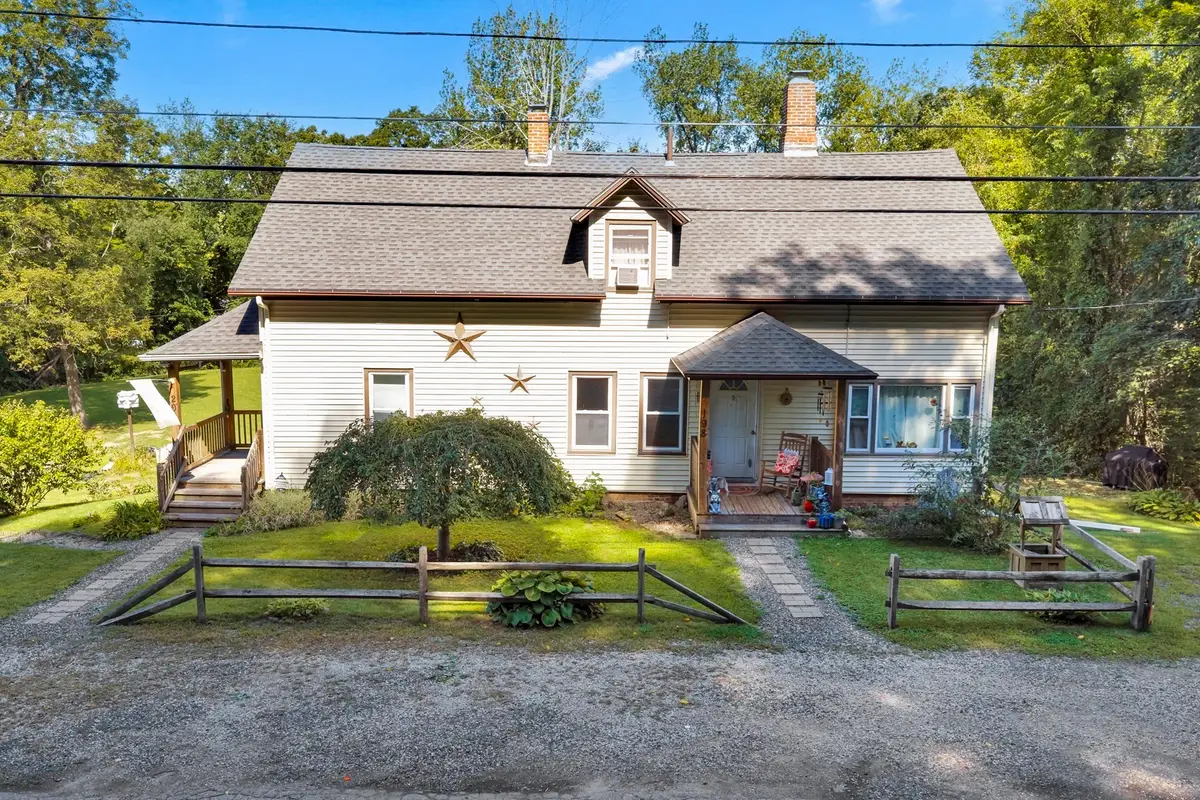 198-200 Southbridge Rd, Dudley, MA 01571 - #1