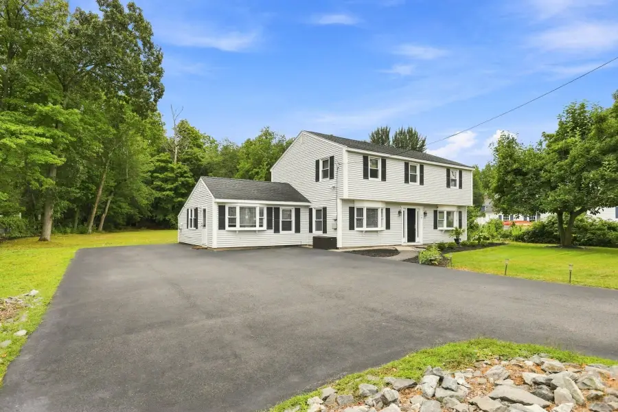 186 Andover St, North Andover, MA 01845 - #2