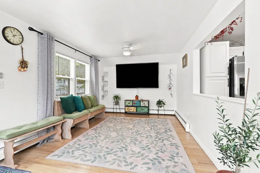 186 Andover St, North Andover, MA 01845 - #3