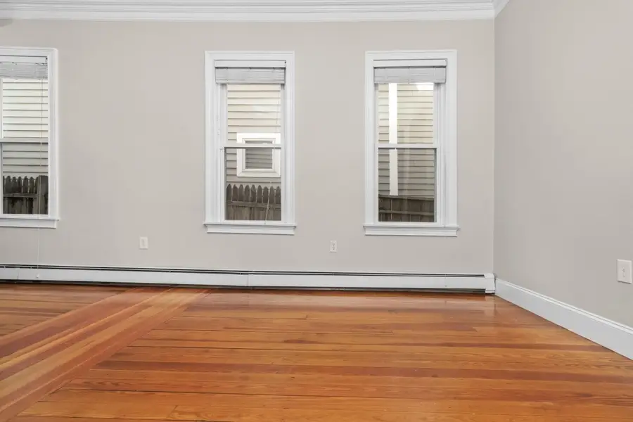 421 E 3rd St #1, Boston, MA 02127 - #2